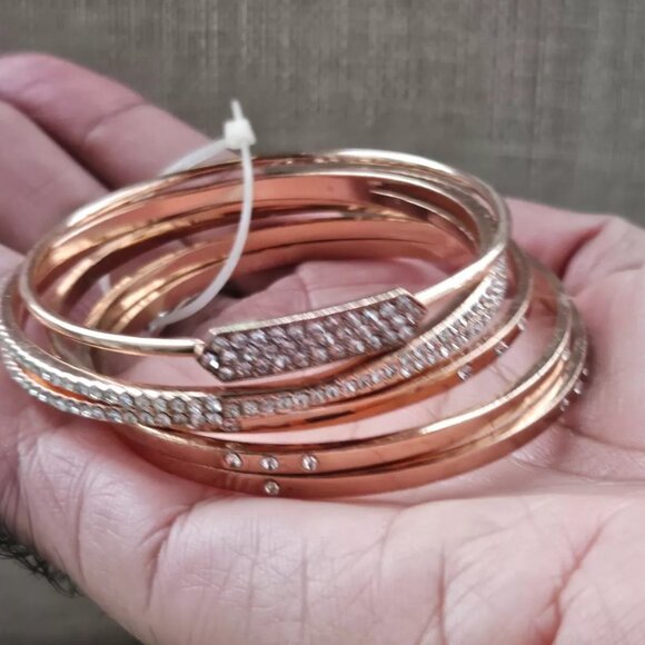 Jewelry - Bangles Bracelet Set of 5 Gold Tone Fashion Jewelry Crystals Accent Wrist Band